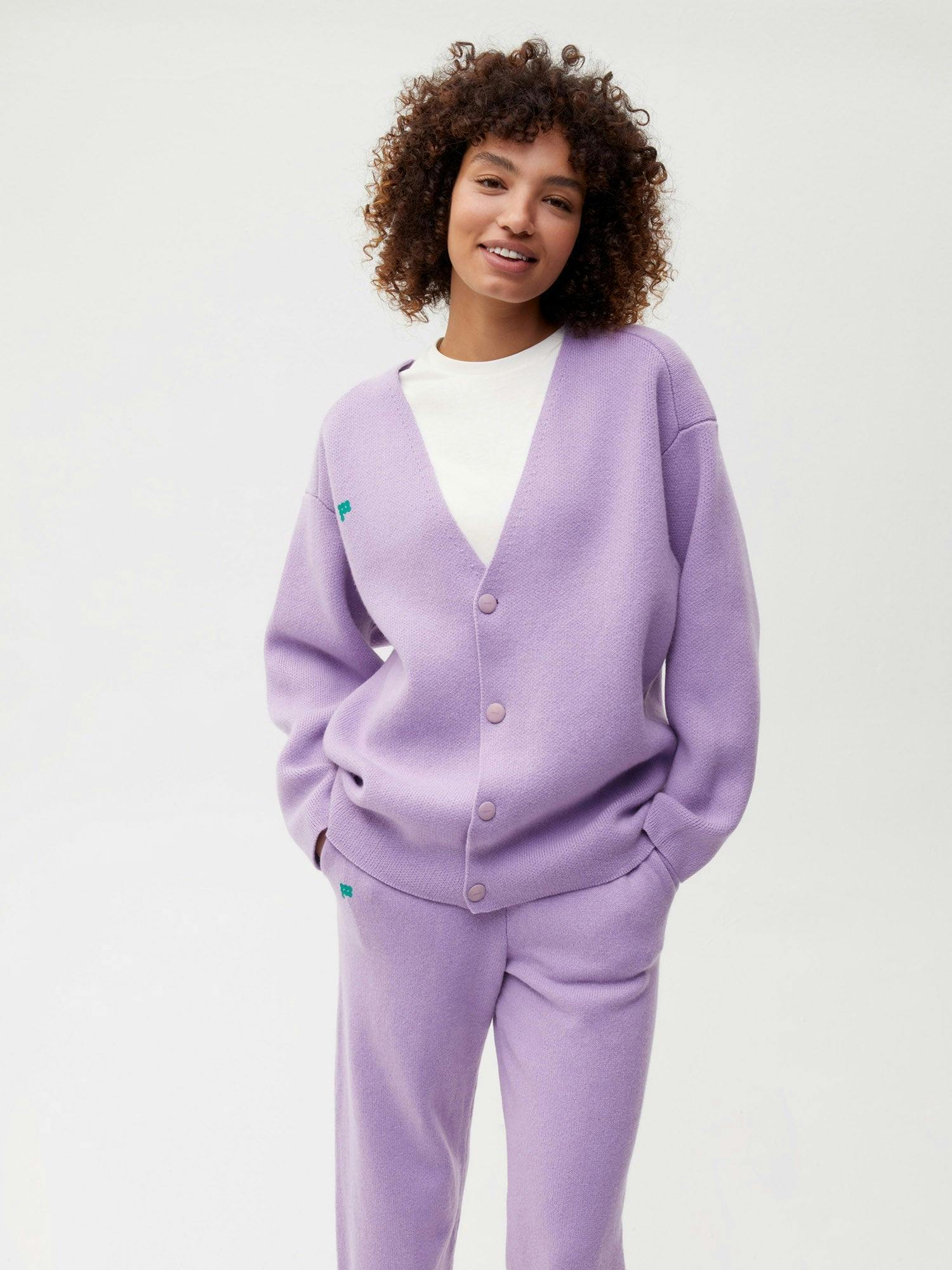 https://cdn.shopify.com/s/files/1/0035/1309/0115/products/Cashmere-Cardigan-Orchid-Purple-Female-1.jpg?v=1662476029