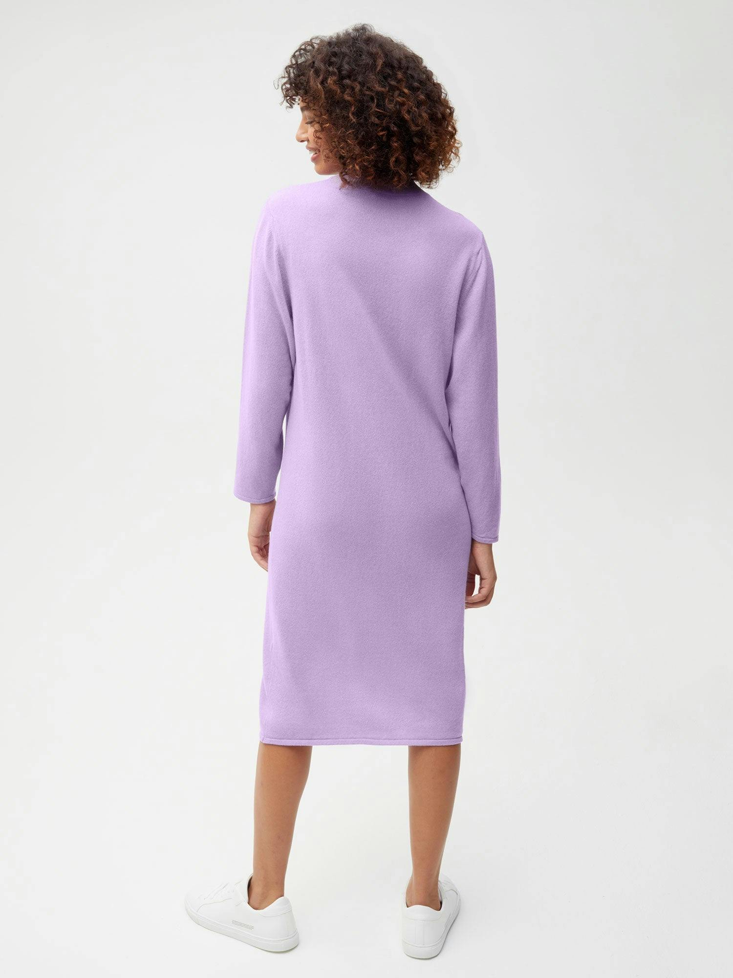 https://cdn.shopify.com/s/files/1/0035/1309/0115/products/Cashmere-Womens-Turtleneck-Dress-Orchid-Purple-Female-2.jpg?v=1662476046