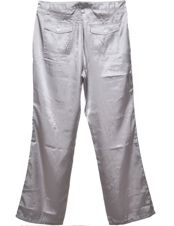 https://cdn.shopify.com/s/files/1/1659/8101/products/beyond-retro-label-womens-low-rise-y2k-silver-trousers-2-E00813153_720x.jpg?v=1672779967