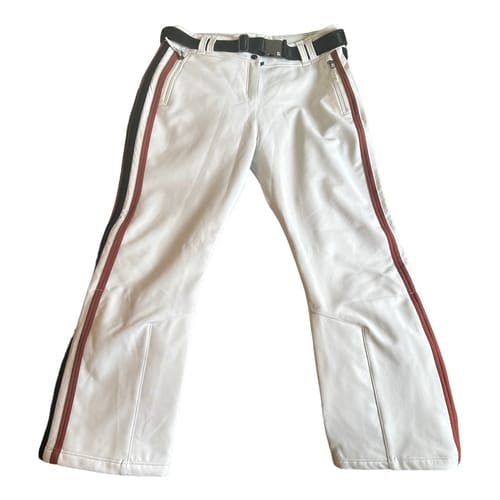 https://images.vestiairecollective.com/cdn-cgi/image/w=500,h=500,q=80,f=auto,/produit/white-polyester-sweaty-betty-trousers-29788663-1_1.jpg?secret=VC-e9eee96a-a819-4431-ad12-d066be2626ef